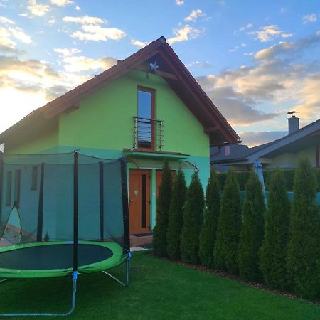 Green Cottage Bešeňová מראה חיצוני תמונה