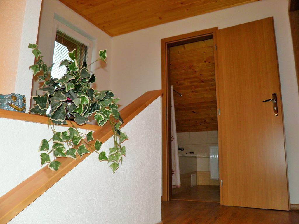Green Cottage Bešeňová מראה חיצוני תמונה